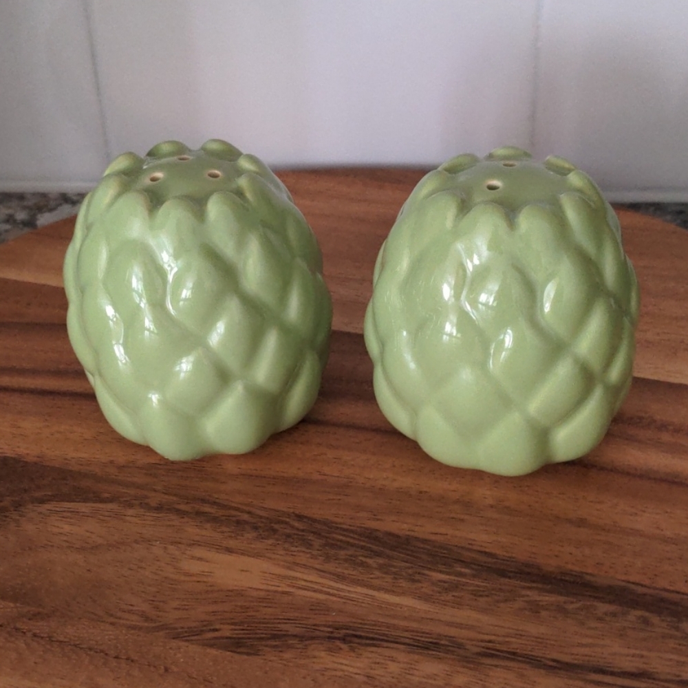 Artichoke Ceramic Salt & Pepper Shaker Set Green Succulent Shakers Set Vintage